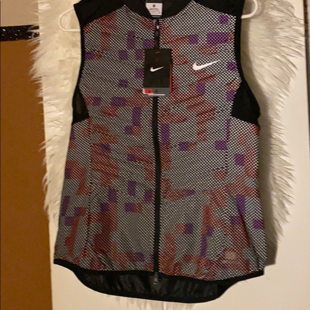 NIKE AEROLOFT FLASH 689260-011 Black